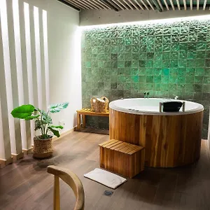 Hotel Black Tower Premium, Bogota